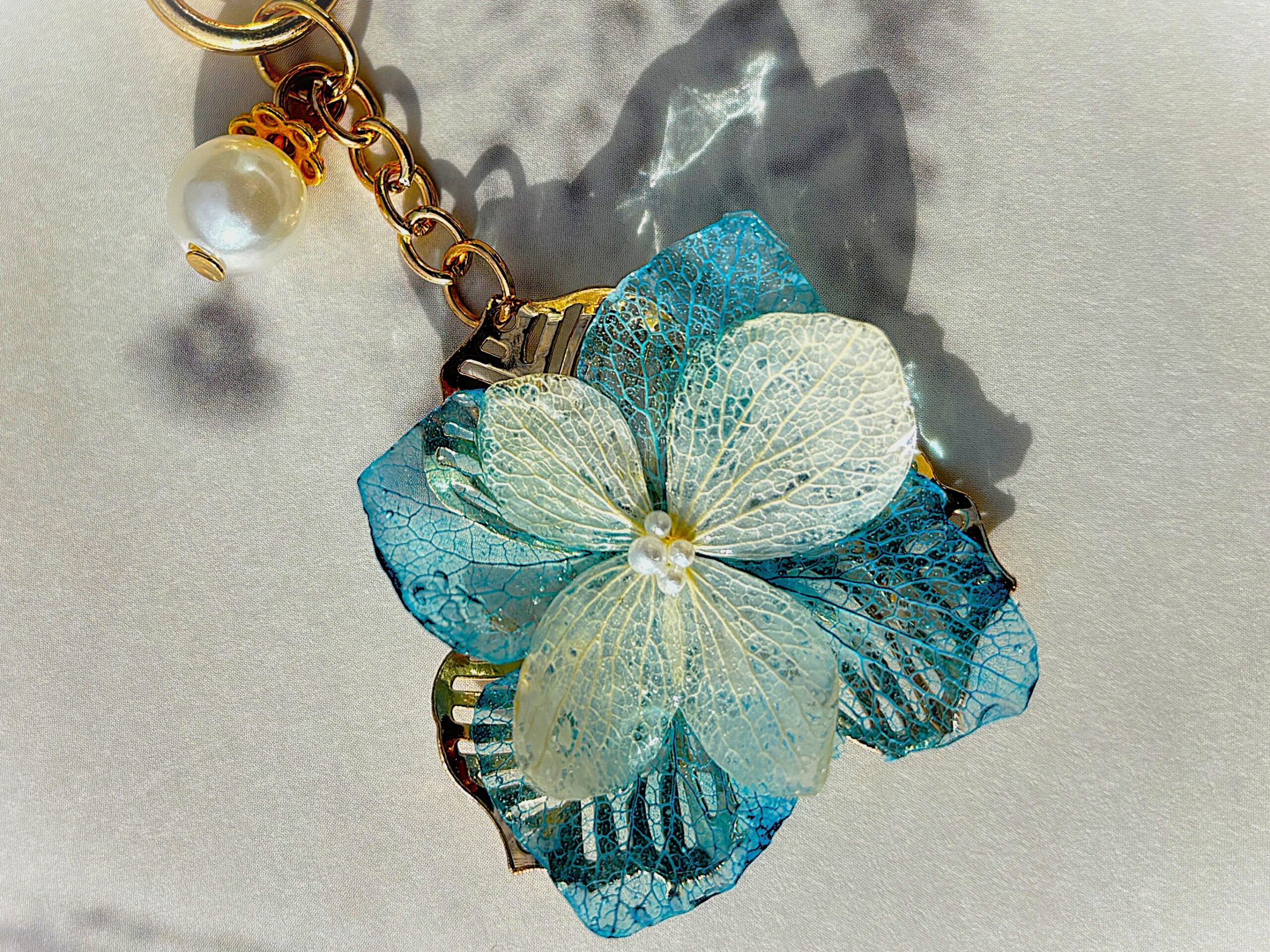 プチワークショップ「冬のレジンフラワー」 | 青森県立三沢航空科学館